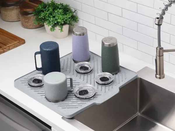 DishMat Drain in cucina